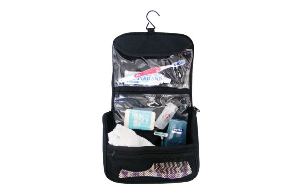 NECESSAIRE